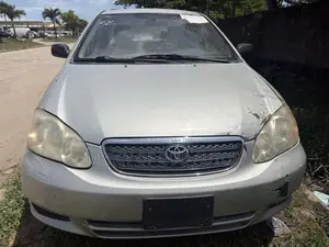 Toyota Corolla Sedan 2003 Silver