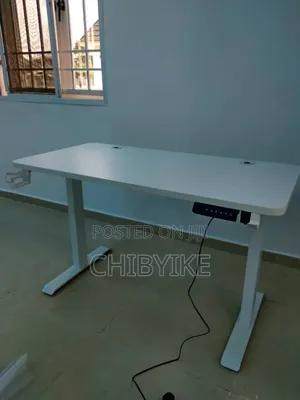 Gaming Adjustable Table 1.6mmtr Electric Strong and Nice Quality