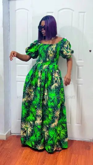 Long Gown With Sleeve - Style 439