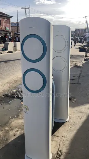 1st Grade Standing Inverter Ac 2.5hp ( Tower Ac)