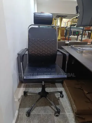 Semi Executive Office Chair