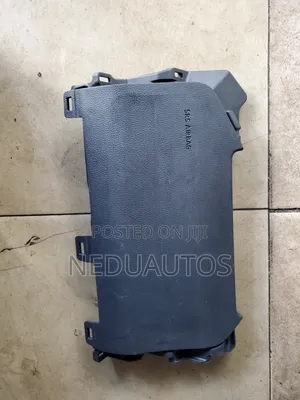 Kneel Airbag Cover Toyota Rav4 2020