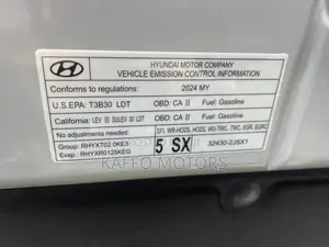 Hyundai Kona SE 2024 Silver