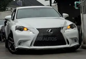 Lexus IS 200t 2016 White