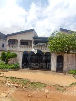 20bdrm Townhouse/Terrace in Ijegun for sale