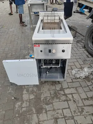 Industrial Stainless Steel Gas Deep Fryer With Single 25-Litres Tank