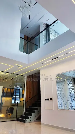 5bdrm Duplex in Ikota Gra for sale