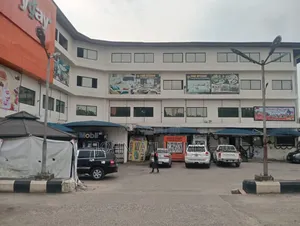 Open Plan Commercial Property Sitting On 3 Floors + Ground Floor