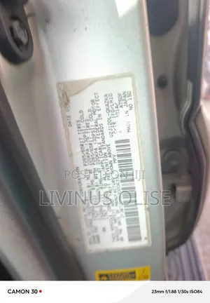 Toyota Corolla LE 2005 Gold