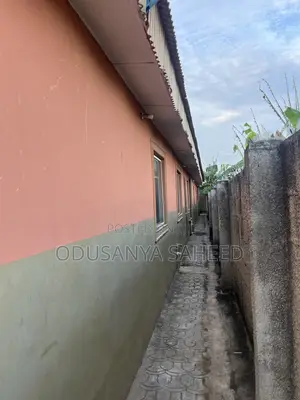 3bdrm Bungalow in Igbogbo Selewu, for rent