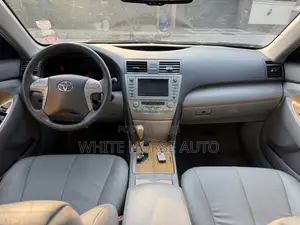 Toyota Camry 3.5 XLE 2008 Gray