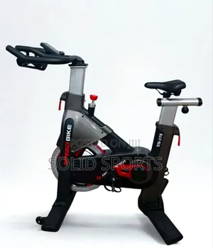 Heavy Duty Commercial Spinning Bike Vn-175 Strong Assurance 160kg