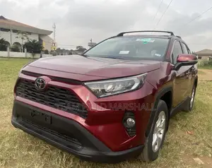 Toyota RAV4 Limited 2021 Red