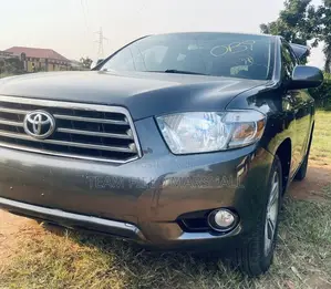 Toyota Highlander Sport 2010 Gray