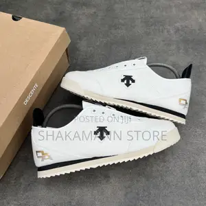 Original Descente Chron Tempo White Slip-on Sneakers, No Lace White