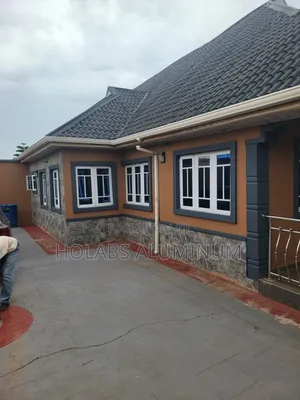 Cassement Window