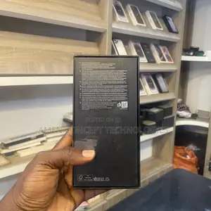 Samsung Galaxy S20+ 128 GB Black