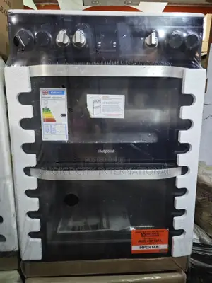 Hotpoint Ceramic Four Burner Standing Cooker