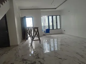 4bdrm Townhouse / Terrace in Jabi for rent