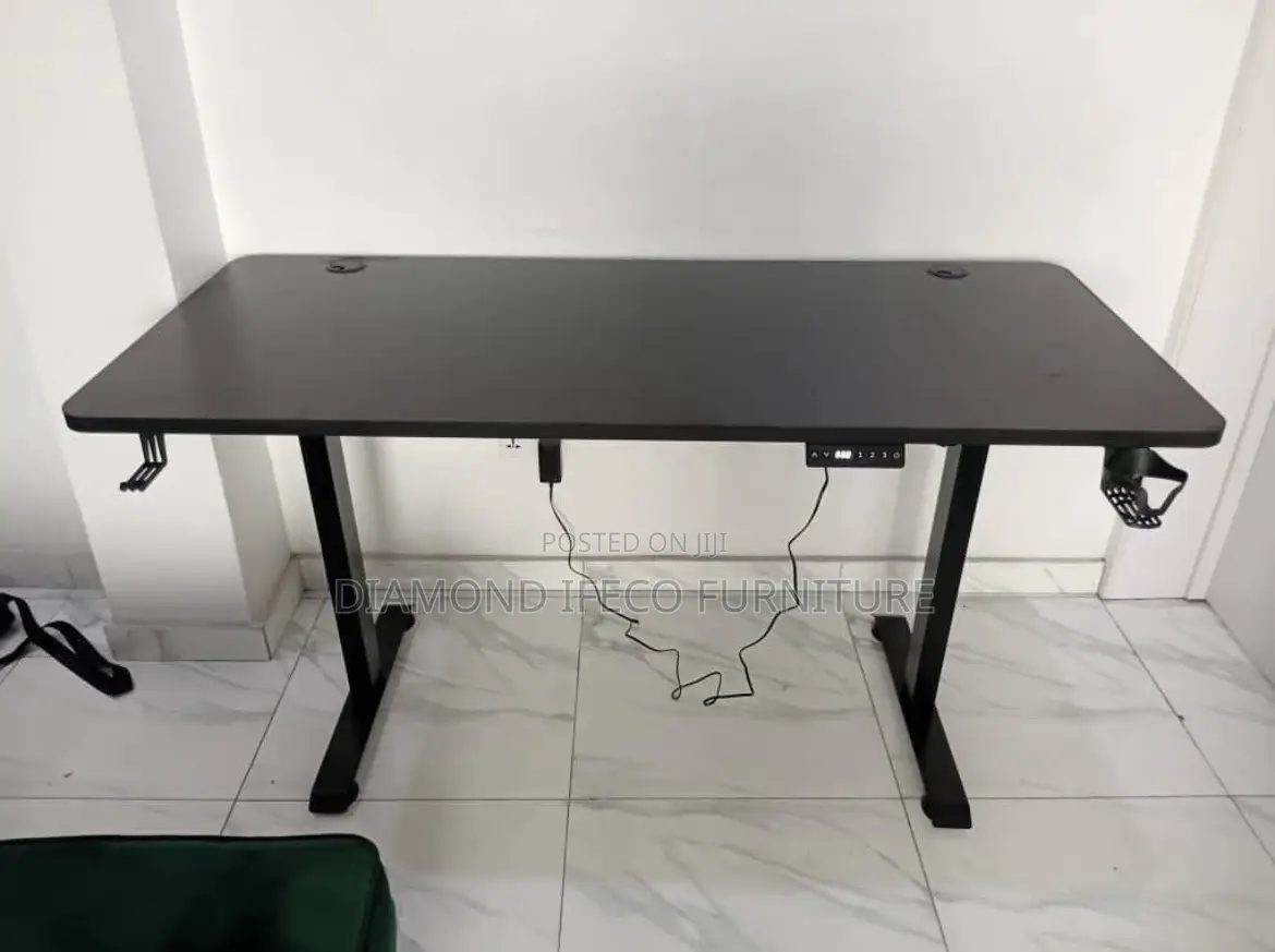 Gaming Table Adjustable