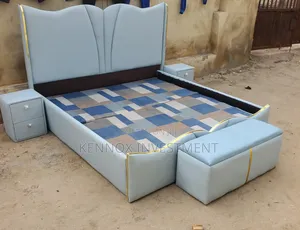 6 X 6 Leather Padded Bedframe With 2 Bedsides Drawers With Ottoman
