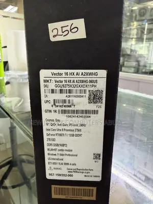 New Laptop MSI Vector 16 HX AI A2XWIG 32GB Intel Core Ultra 9 SSD 2T