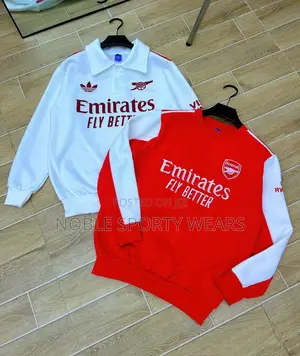 Arsenal Home and White Sweatshirt