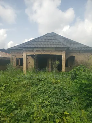 4bdrm Bungalow in Promise Land Estate, Ibadan for sale
