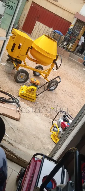 Concrete Mixer (Fegmatic Steel)