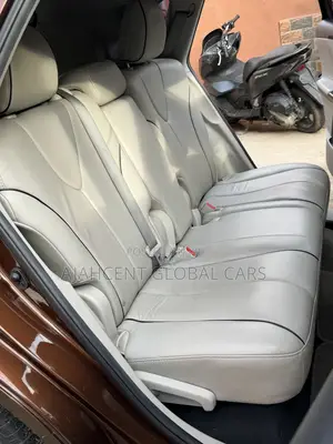 Toyota Venza Limited AWD V6 2013 Brown