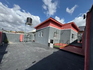 3bdrm Bungalow in Ibadan for sale