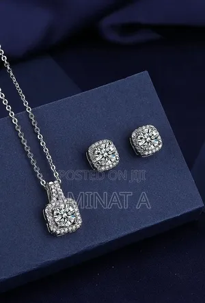 Crystal Diamond Stone Necklace Earrings Set