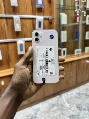 Apple iPhone 12 128 GB White