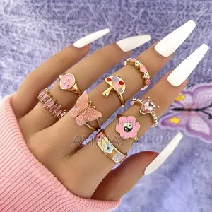 Fashion Fancy 8 Pink Knuckle