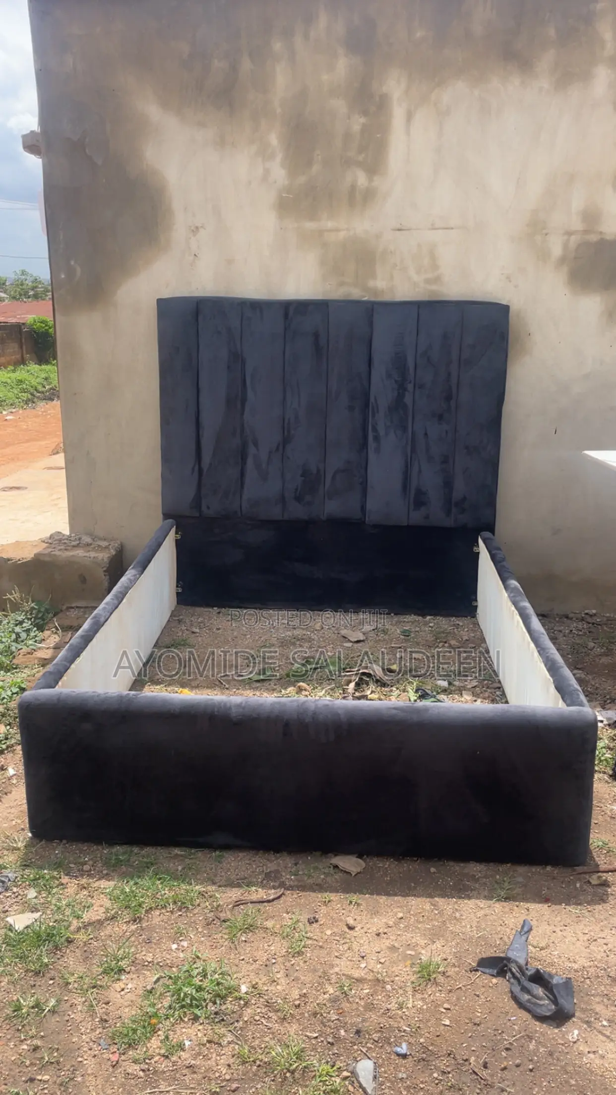 Bedframe 4 and Half