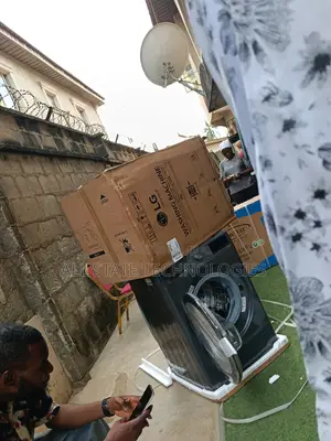 Durable Lg Frontload Washing Machine10kg F4v3ryp6je Ready