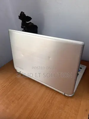 Laptop Toshiba Satellite S50 8GB Intel Core i5 HDD 1T