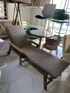 Sophisticated Wooden Pool or Relaxing Bed