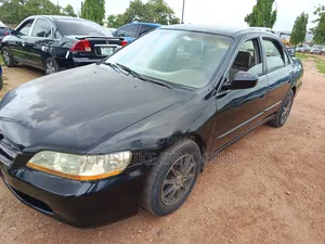 Honda Accord 2000 Black
