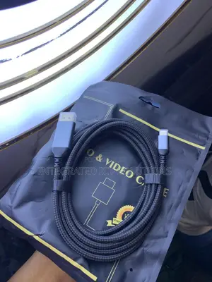 Usb C to 80gbps Displayport 2.1 Cable Supports 16k30hz With DSC