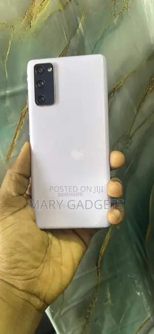 Samsung Galaxy S20 FE 128 GB Purple