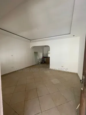 Mini Flat in Ikota for rent
