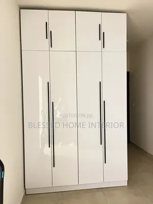 Wardrobe 4 by 6