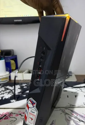 Desktop Computer MSI Trident 3 16GB Intel Core i5 HDD+SSD 512GB