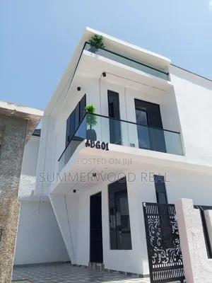 4bdrm Duplex in Ikota for sale