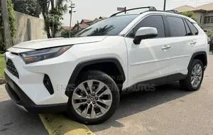 Toyota RAV4 Limited AWD 2023 White