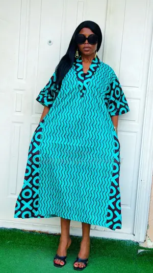 Three Quarter Gown - Style 780