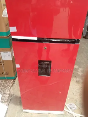 Hisense 204litres Fridge and Freezer With Dispenser