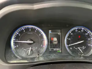 Toyota Highlander XLE 2019 Silver