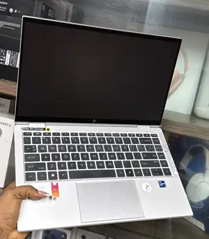 Laptop HP EliteBook 1040 G8 32GB Intel Core i7 SSD 512GB